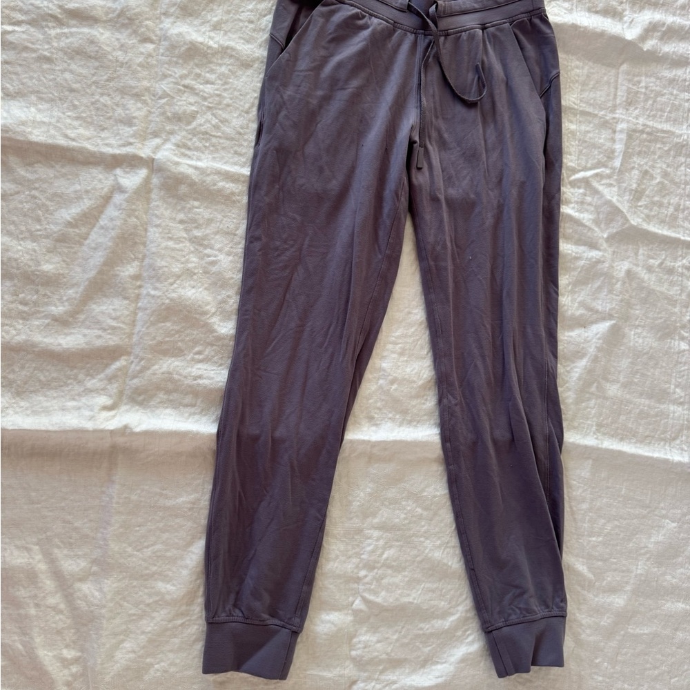 Lululemon Dance Studio Mid-Rise Jogger 7/8 Length - 6